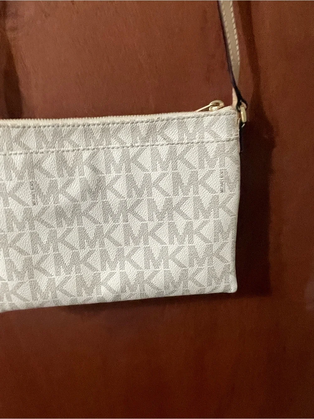 Michael Kors Cream Logo Crossbody Bag. New. Classy.